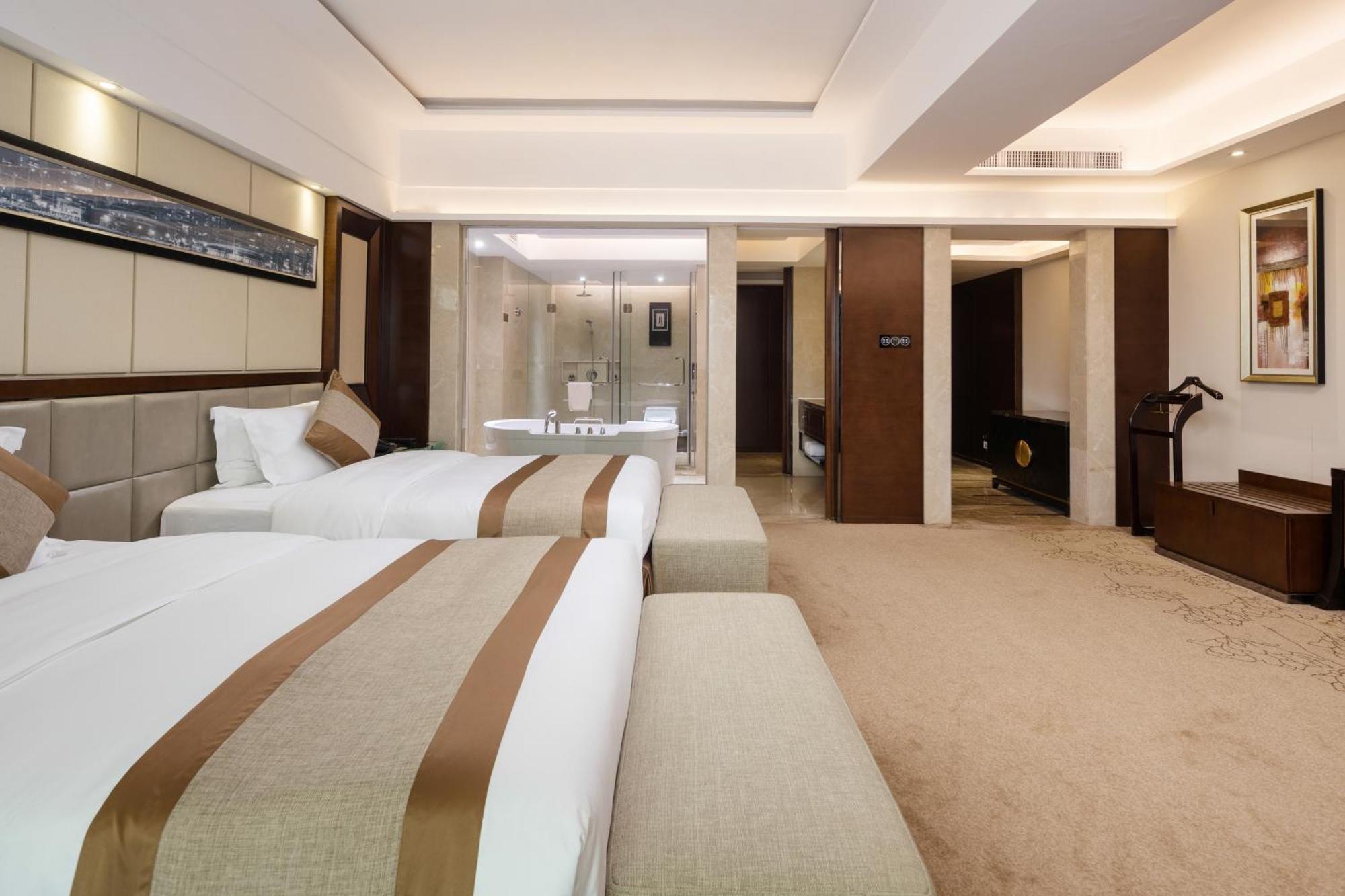 Maoming International Hotel Exterior photo